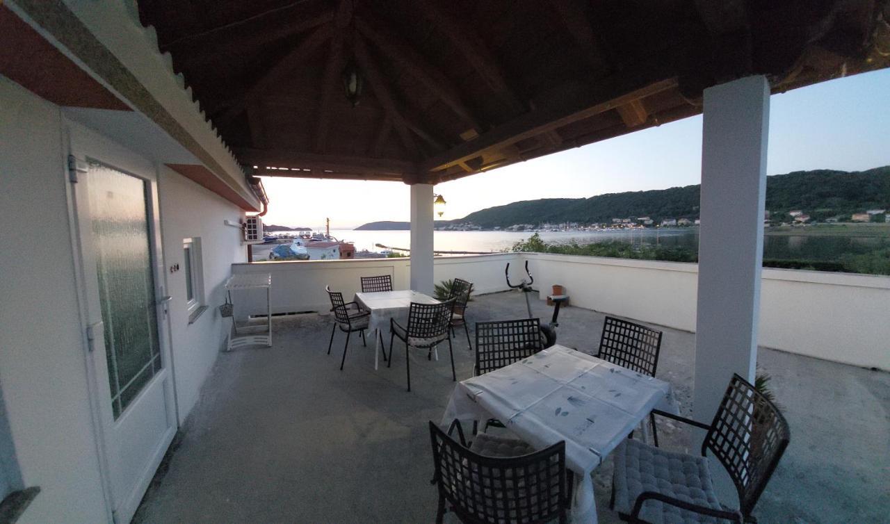Gvacic House Apartment Supetarska Draga Exterior photo